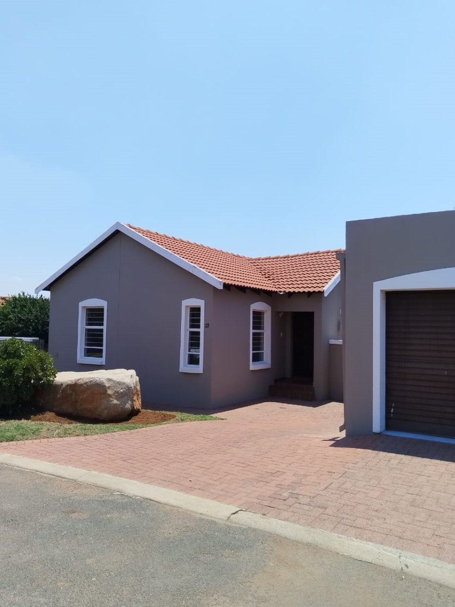 2 Bedroom Property for Sale in Brits North West